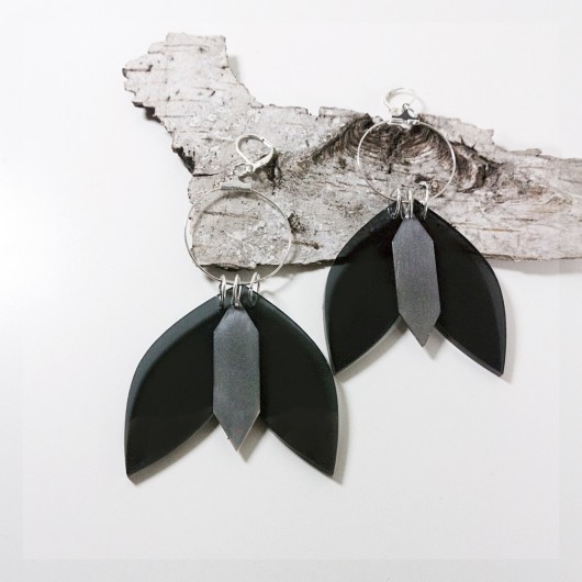 Winter Garden - silver petals Gravika