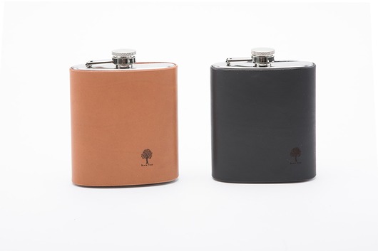 akcesoria - inne Piersiówka w skórzanej oprawie