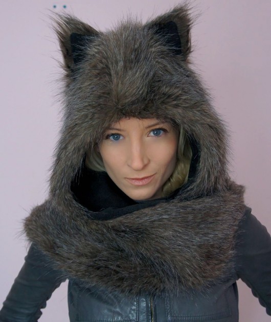 Whitewoof Sashka czapka kaptur wilk futro polar WhiteWoof