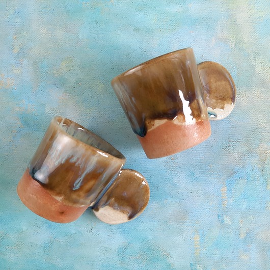 filiżanki Dwie ręcznie robione eramiczne filizanki do espresso