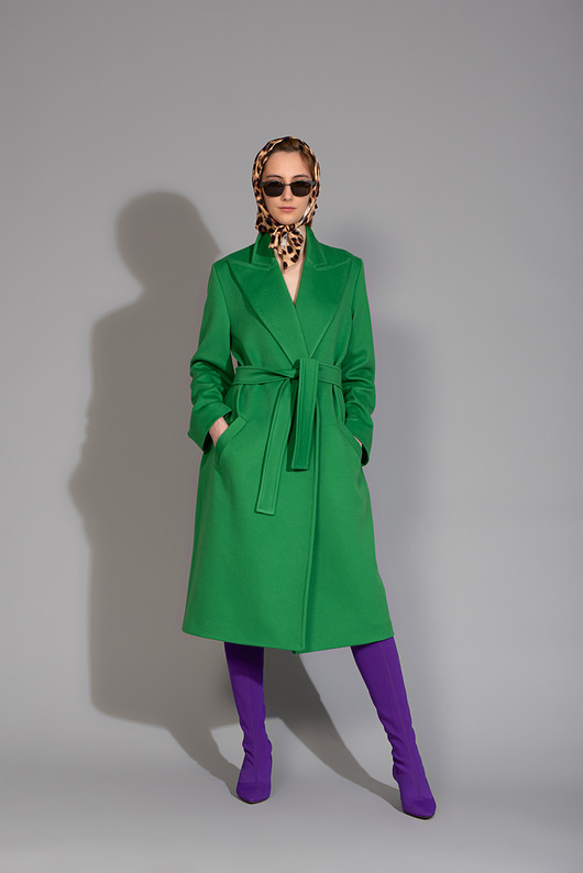 Zielony płaszcz damski z kaszmiru