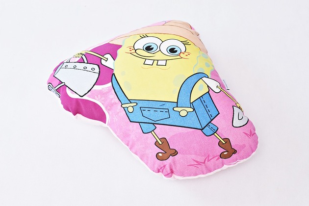 poduszki do pokoju dziecka Poduszka Sponge Bob poduszka bajka kanciastoporty