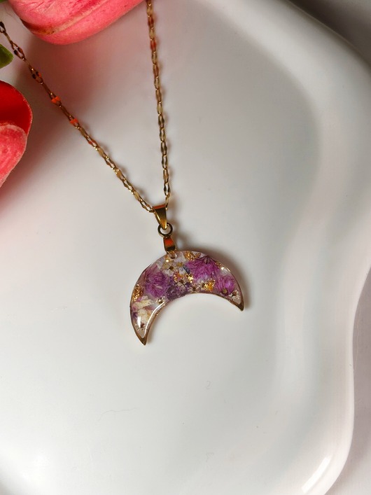 złote naszyjniki Naszyjnik księżyc z różowymi kwiatami Biżuteria z kwiatami