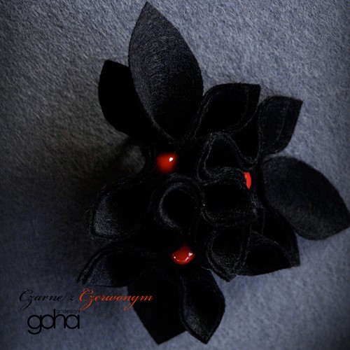 Black with Red- zamówienie FlowerFelt Design
