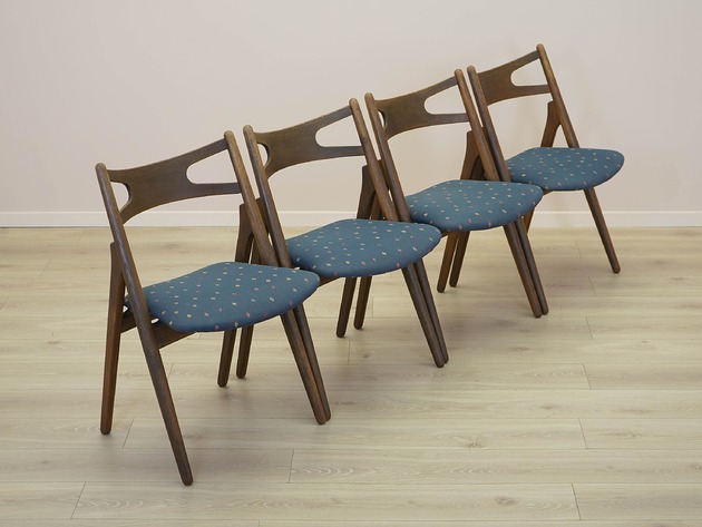 krzesła Komplet czterech krzeseł dębowych, duński design, lata 60, Hans. J. Wegner