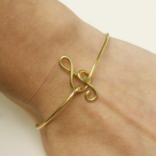 Klucz wiolinowy - bangle ( mosiądz) SHEandHE