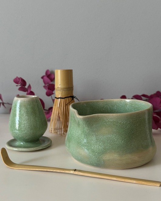 kubki Zestaw do matcha (matchawan + stojak)