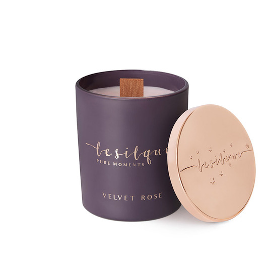 świeczniki i świece LE SILQUE Świeca sojowa zapachowa VELVET ROSE 300g