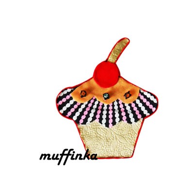 GĄBCZAKI - MUFFINKA broszka rock pin up karoolinaaa
