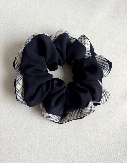 gumki do włosów Granatowa jedwabna gumka do włosów Navy Blue Shine