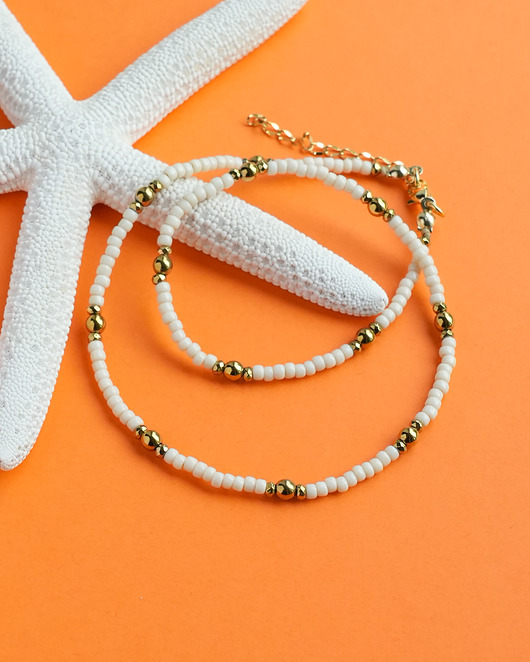 chokery Delikatny biało-złoty naszyjnik choker na lato