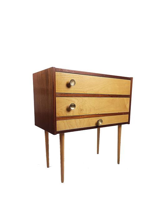 szafki Niciak, szafka z lat 70.