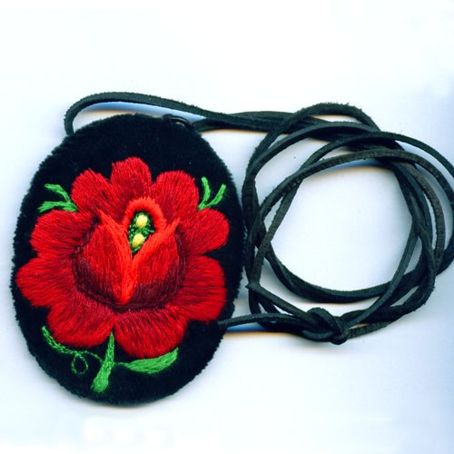 Wisior Little ROSA VII na ludowo