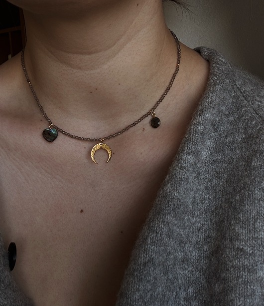 złote naszyjniki Naszyjnik Kwarc Dymny z zawieszkami labradoryt