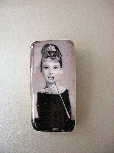 audrey Galeria Belladonna