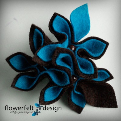 Brązowo Turkusowa FlowerFelt Design
