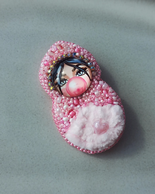 broszki Broszka Matrioszka Laleczka różowa