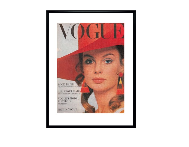 fotografia Oprawiona okładka magazynu VOGUE, marzec 1967, fot. David Bailey