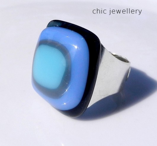 sea blue funkyandchic