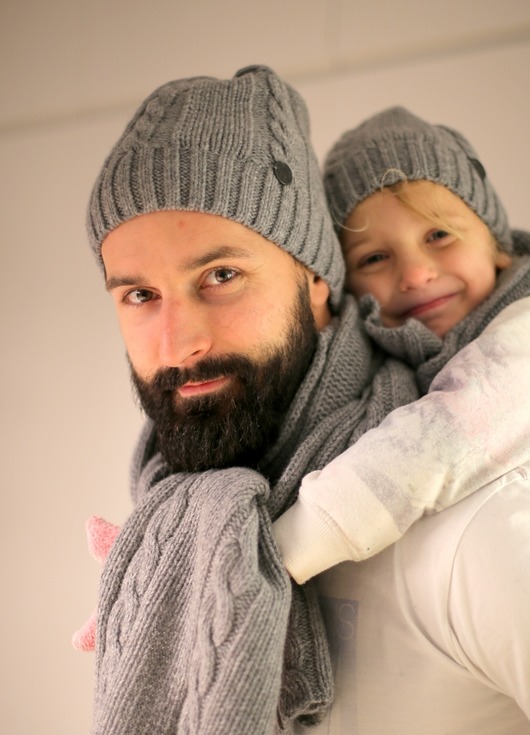 Czapka z owczeJ wełny DARK GREY MELANGE Le petit cochonnet
