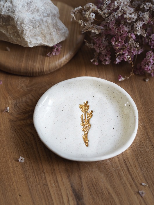 pojemniki na biżuterię Spodek na biżuterię lub palo santo