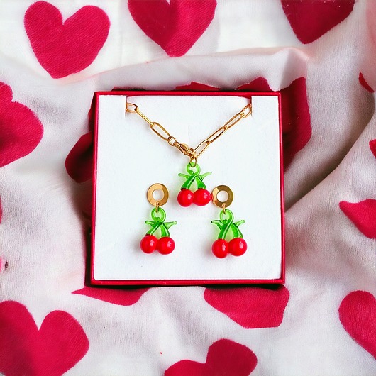 komplet biżuterii KOMPLET : wisienki : naszyjnik długość regulowana, kolczyki