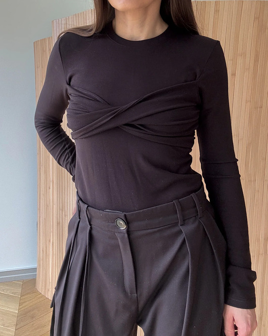 bluzki z długim rękawem damskie Jedwabisty longsleeve Catch me soft choclate
