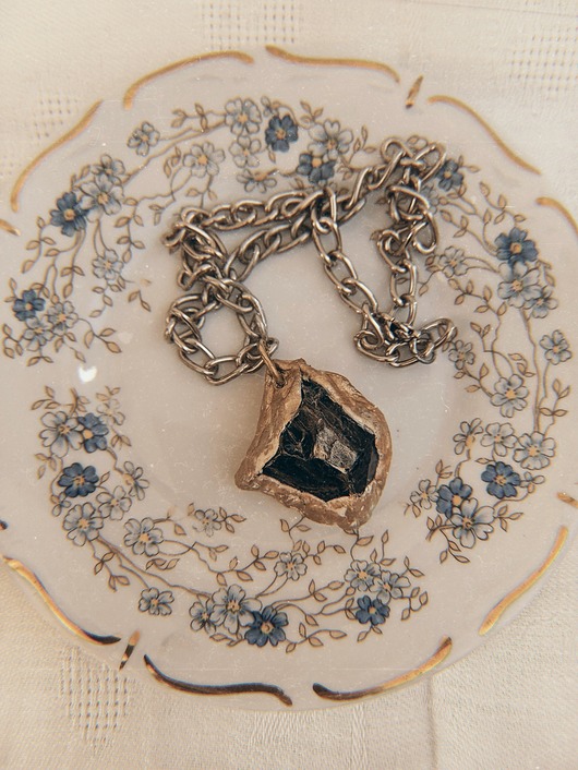 wisiory SEN WULKANÓW - amulet z obsydianem