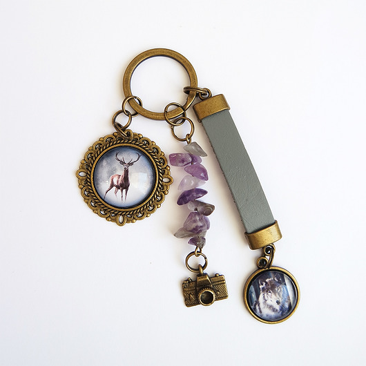 breloki Breloczek - Jeleń, wilk, ametyst