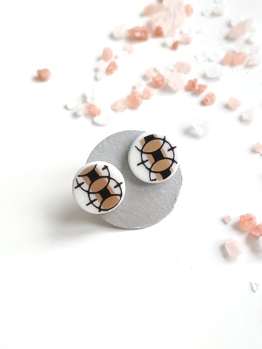 kolczyki ceramiczne Kolczyki ceramiczne w czarnozłote wzory