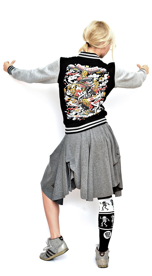 Skirt Up Grey DONT NEED NO SAMURAI
