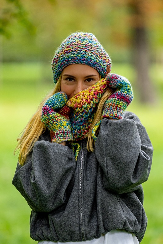 szale damskie Mały komin MERINO 100% Cukierki