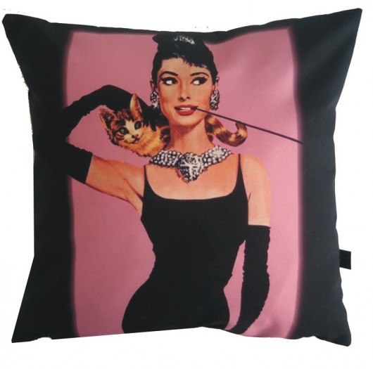 Poduszka z Audrey Hepburn Gaul Designs