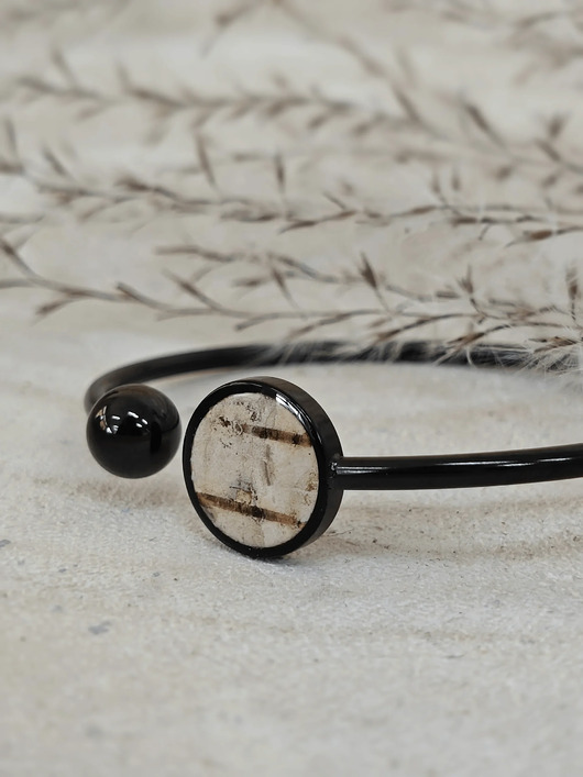 bransoletki z żywicy Bransoletka  z kolekcji Brzoza - z prawdziwą korą drzewa