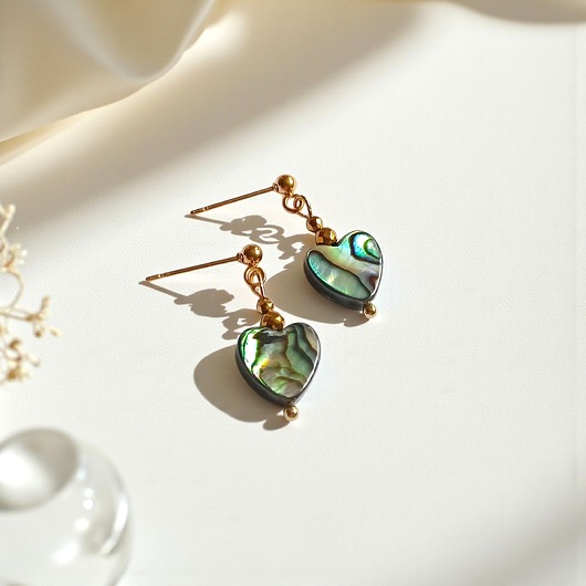 kolczyki z kamieniami Kolczyki SERDUSZKA muszla paua : sztyfty kuleczki GOLD