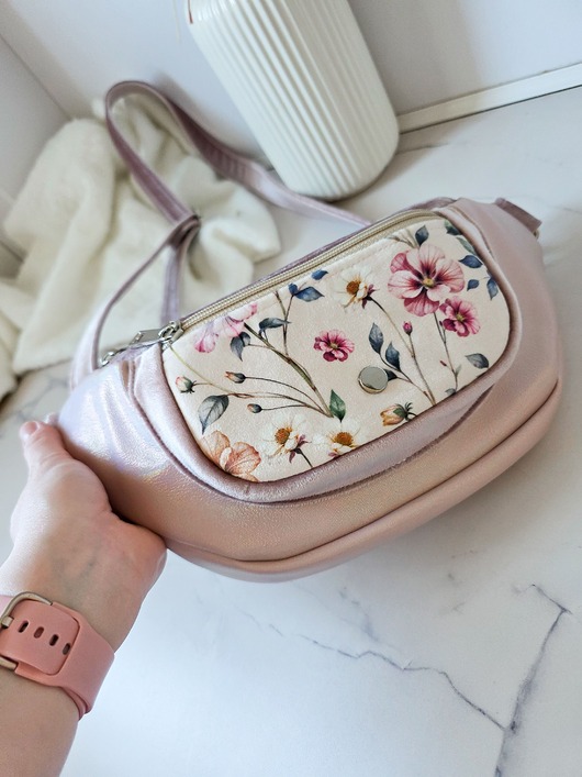 saszetka nerka Nerka Pola Różowy Cukierek