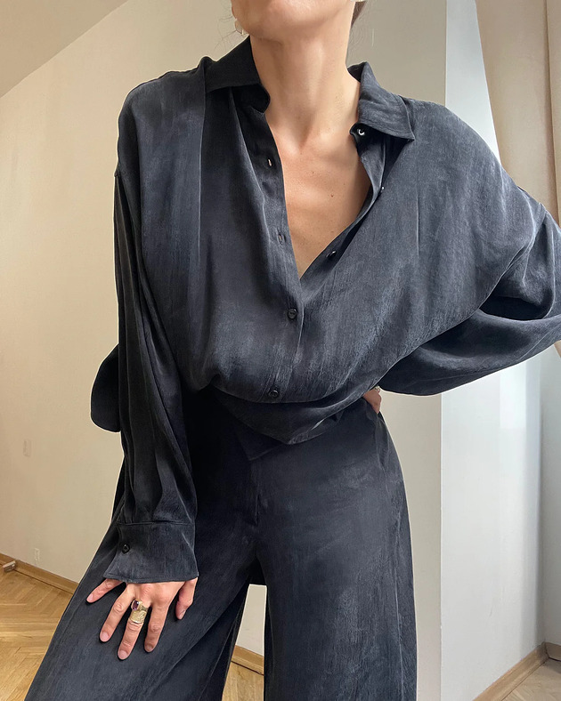 koszule damskie  Czarna koszula Sedate long bossy premium