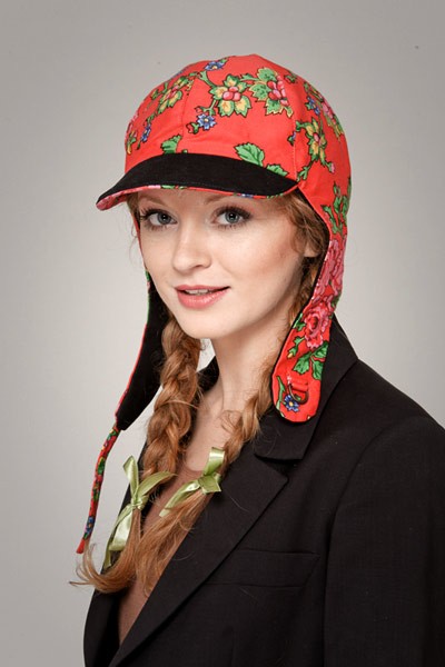 Pilotka folk  w kwiaty, czerwona moxos