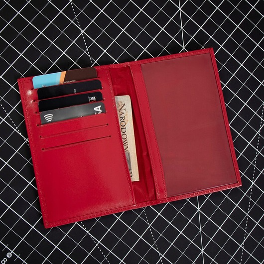 portfele damskie Eleganckie Etui Damskie na Dowód Rejestracyjny Czerwone Belveder BE92