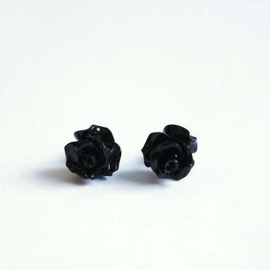 kolczyki - inne Kolczyki - Czarna róża 8 mm - koral