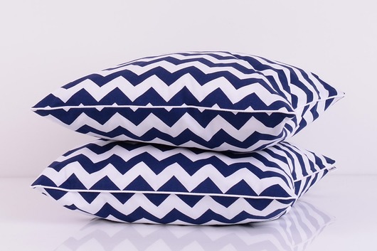Poduszka Zygzak Navy Blue 40x40cm Majunto