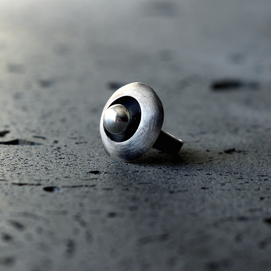 Pierścionek z kulą SILVER ORB SHAMBALA