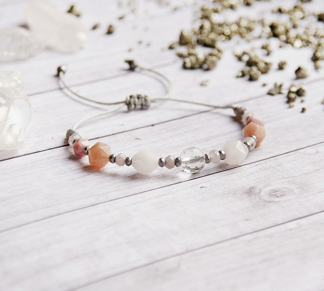 bransoletki z kamieni naturalnych Amulet - KOBIECOŚĆ - k.górski, k.słoneczny