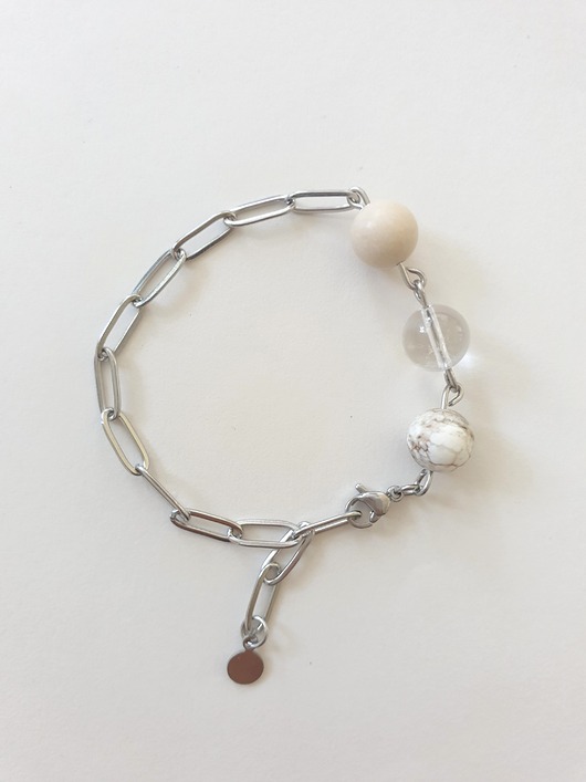 bransoletki z kamieni naturalnych Bransoletka FANABERIA kamień rzeczny, kryształ górski, howlit