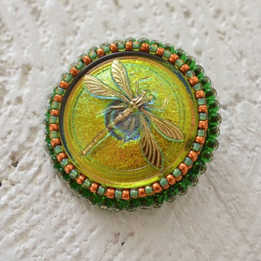 shiny buttons ::dragonfly:: Made by Magda