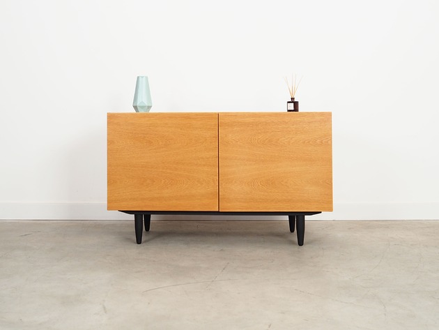 komody i szafki Szafka jesionowa, duński design, lata 70, produkcja: Dania