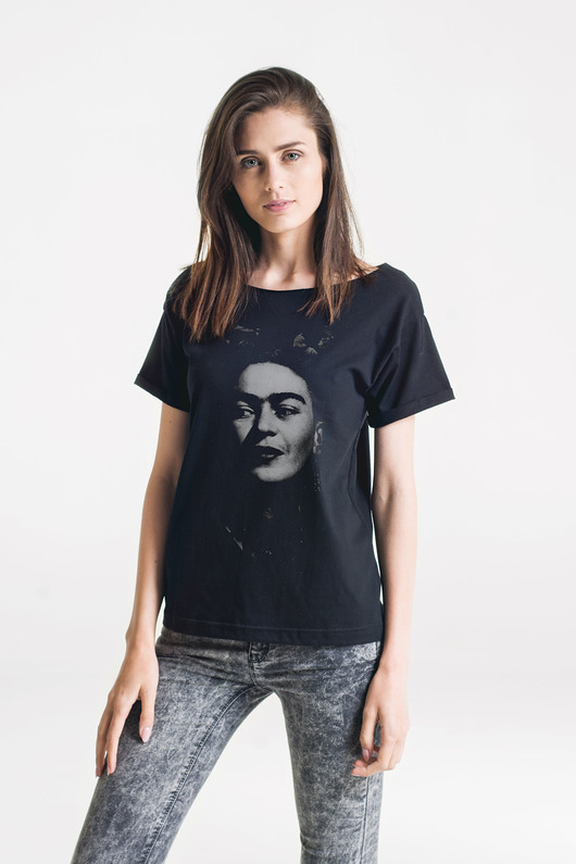 FRIDA KAHLO - Oversize T-shirt CZARNY GAU great as You