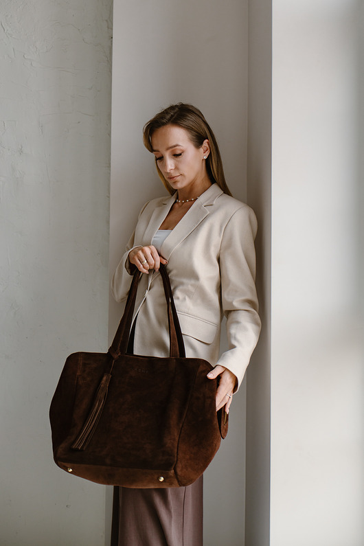 torby na ramię Footloose bez frędzli - skórzana torebka szoperka - zamszowa - brąz