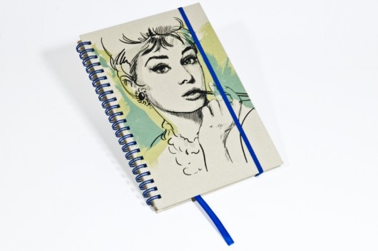 Notes Audrey Hepburn. Hand Made, Fabriano. Prohiberi