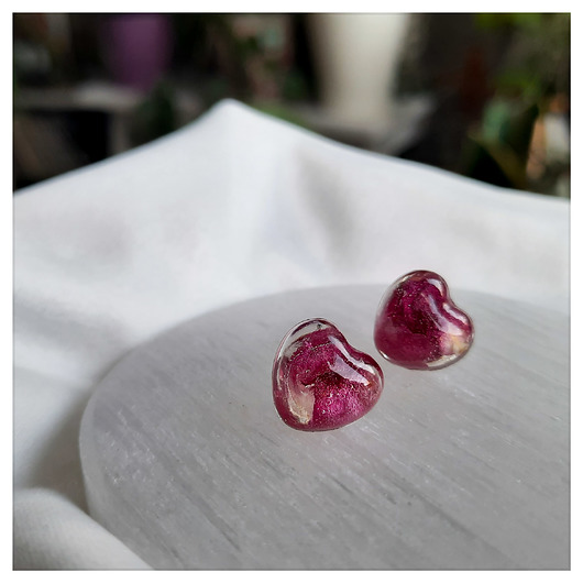 Kolczyki serduszka z różą, jasne Figa handmade accessories